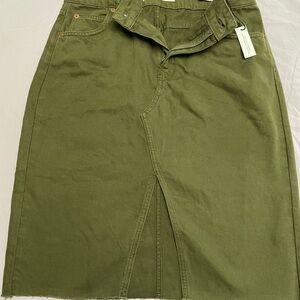 NWT MOTO TOPSHOP DENIM SKIRT SIZE 8